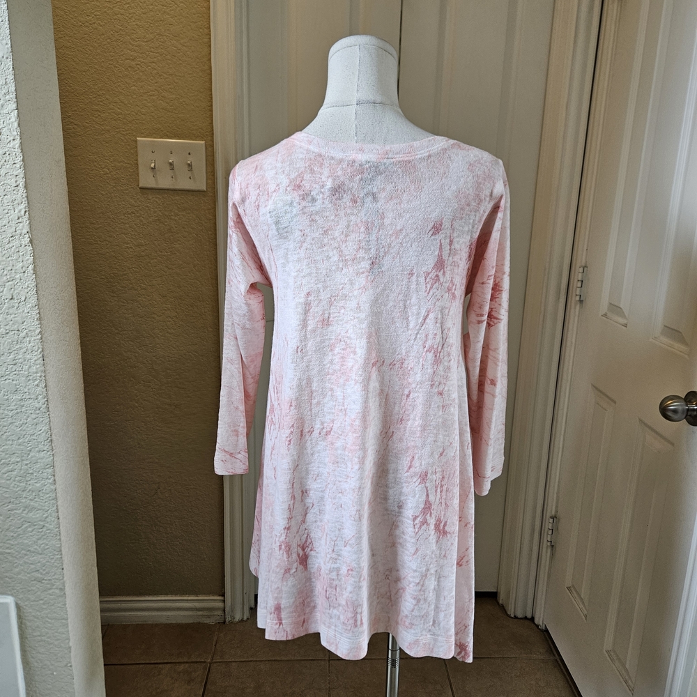Nally & Millie Pink Marble Print V-Neck Tunic Top – Size XS - Picture 10 of 14